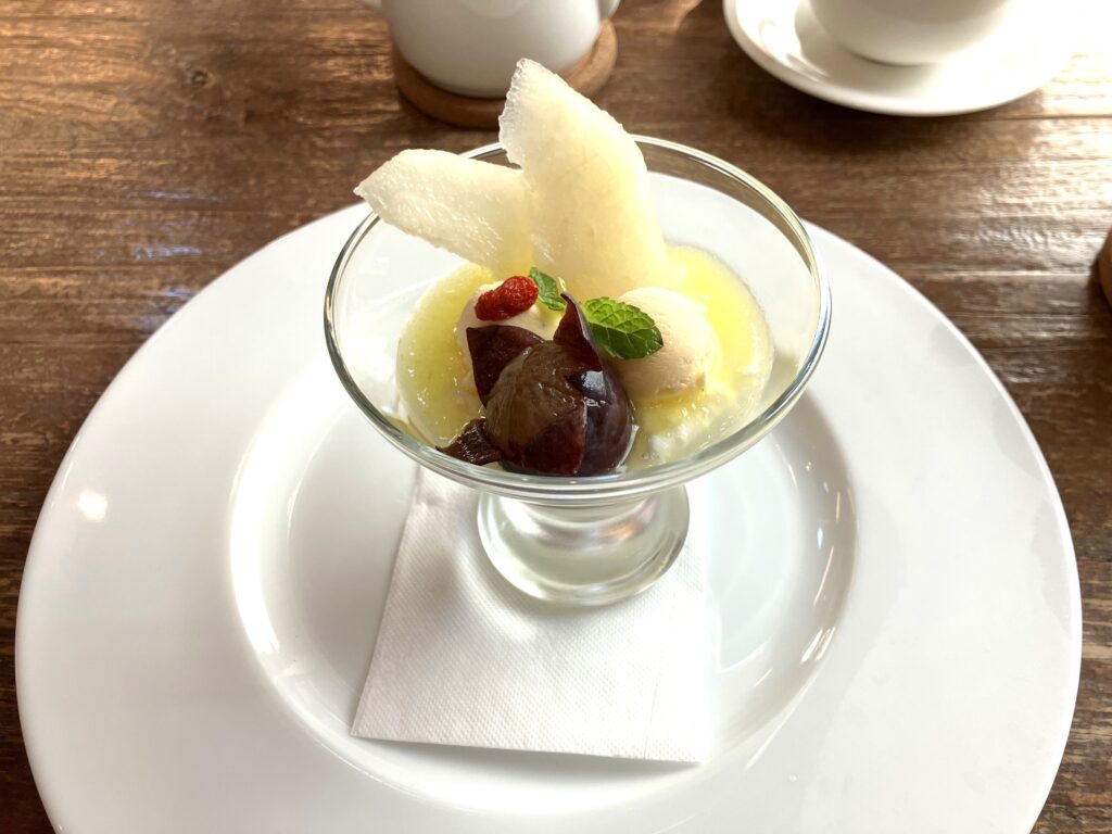 パフェ｜「野菜レストランさいとう」で地場野菜ランチコースを！【菊名ランチ】